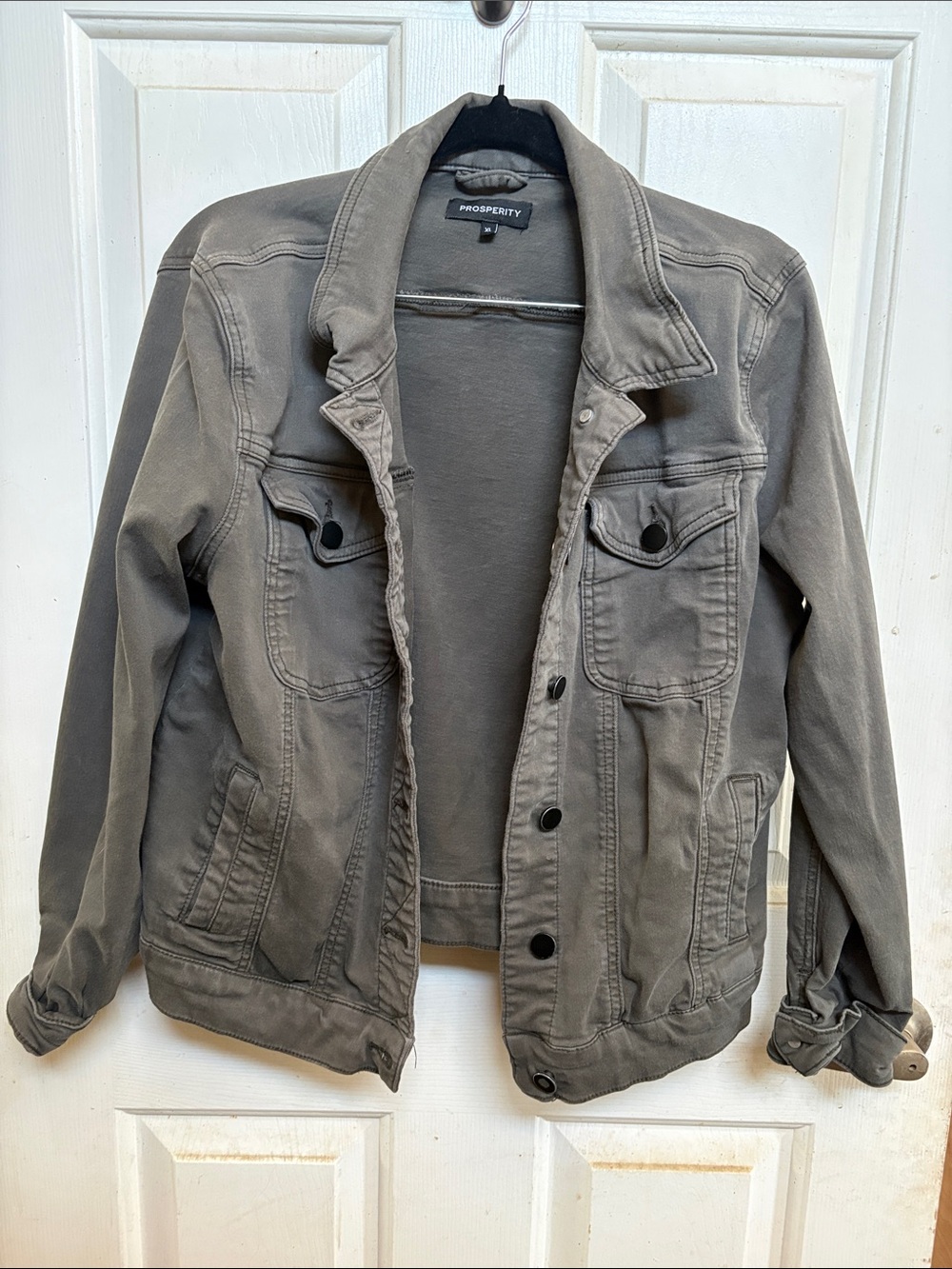Prosperity Women's Gray Utility Jacket - Classic Button-Front